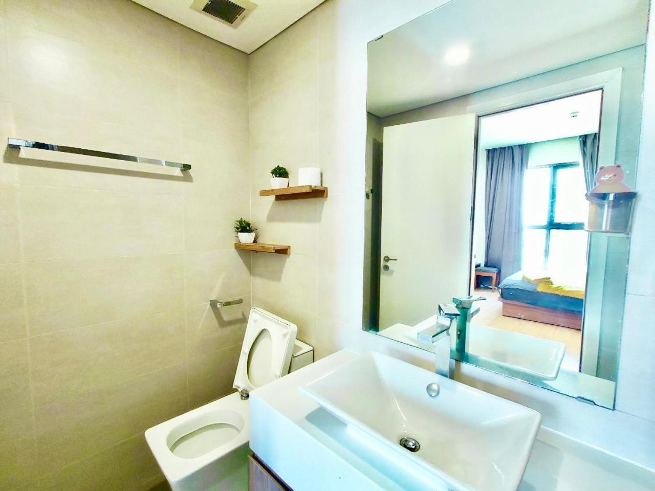 Premier Aparts - Soho Residence, City Central, 10Mins To Benthanh Market, Buivien Street Ho Chi Minh City Exterior photo